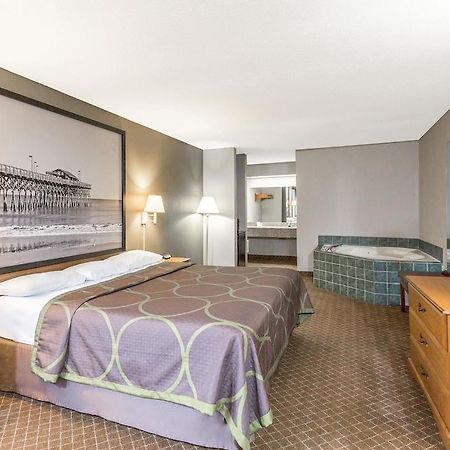 Super 8 By Wyndham Orangeburg Hotel ภายนอก รูปภาพ